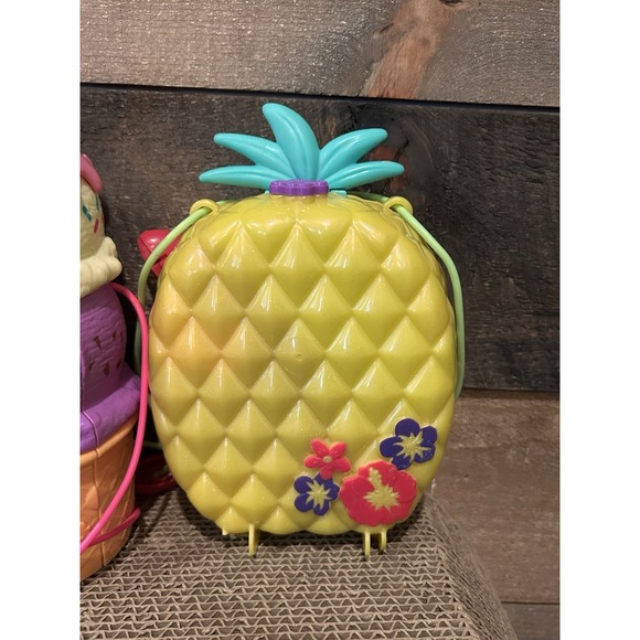 Polly‎ Pocket  Ice Cream, Cone & Tropical Pineapple Purse Compact Playset Mattel - Picture 3 of 8